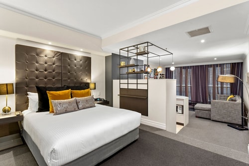 KozyGuru | Sydney CBD | Stylish Studio