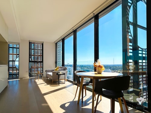 KozyGuru |St Leonards | 1 Bed Best Location & View