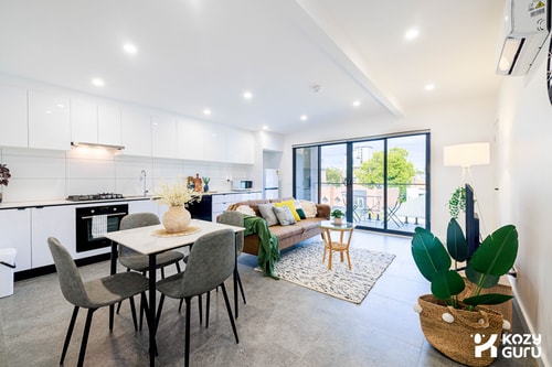KozyGuru | Richmond | Cozy Unit & Parking near CBD