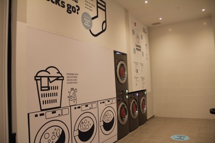 Great Livensa Studio Near Victoria Kent Station awsome gallery image 9