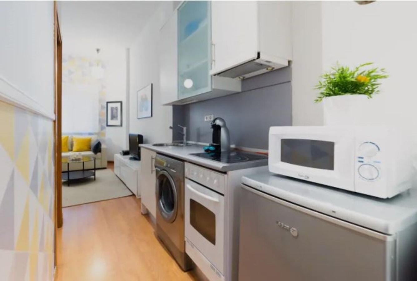 Modern Flat of 50m2 in the heart of Madrid :) gallery image 5