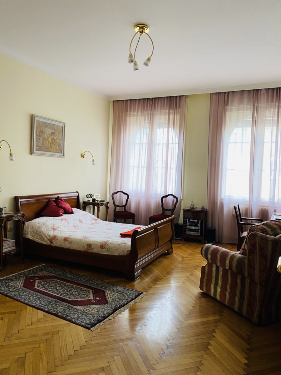 Lovely apartment in the center of Sofia! gallery image 5