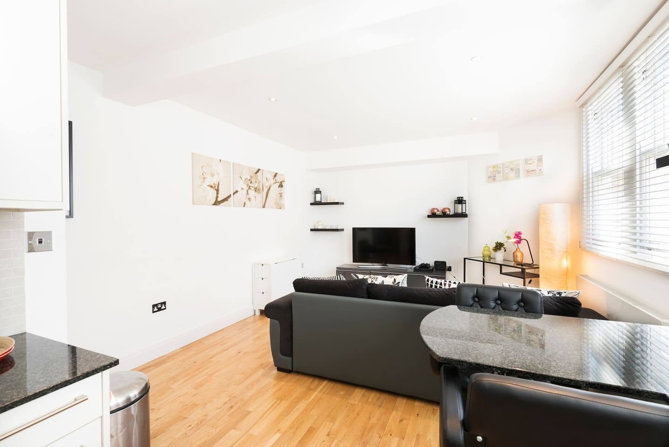 -20%! High Holborn 3BR Penthouse, amazing terrace! gallery image 21