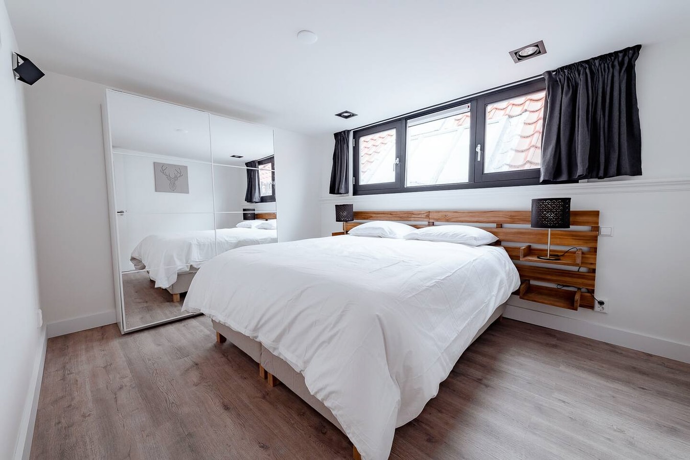 Beautiful luxury 2 bedroom apartment gallery image 9
