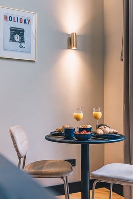 2 persoon room with patio at LVM STAYS 32 LVM Stays