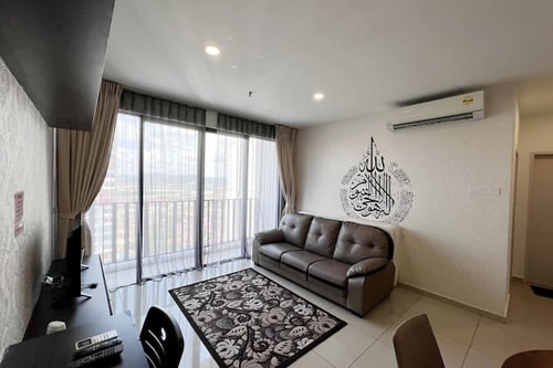 ICity 2 Bedroom Near Themepark & Mall FREE PARKING