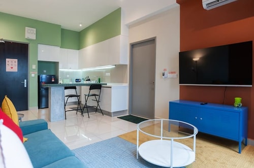 Jln Ampang Designer Condo| Parking|Wifi|Netflix