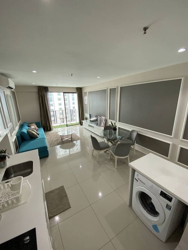 2Bedroom NEAR SOGO & JAKEL Free WIFI & Netflix