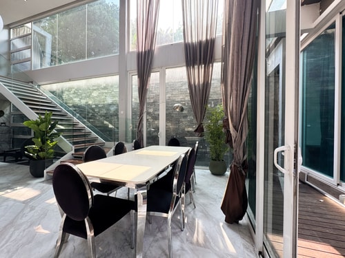6BR Villa • Swimming Pool • 26 Pax • Near KLCC