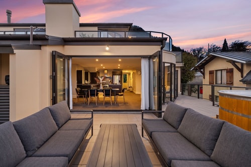 6-bedroom Penthouse Apartment - The Beacon 39 Luxe Stay