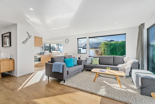 QT Sunrise 28 Luxe Stay