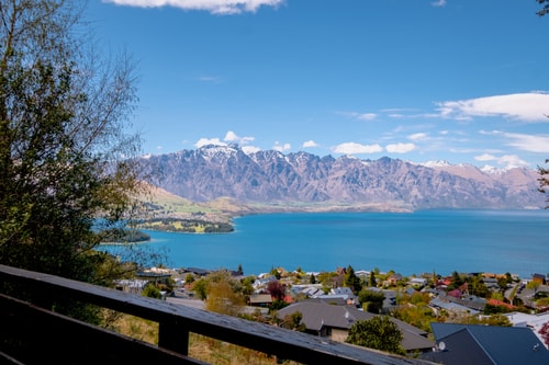 The Lodge - Tranquil & Picturesque 23 Luxe Stay
