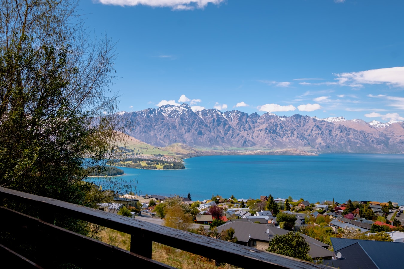 The Lodge - Tranquil & Picturesque Luxe Stay