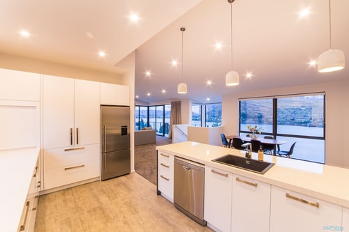 Luxury Retreat at 5 on The Hill Queenstown 9 Luxe Stay