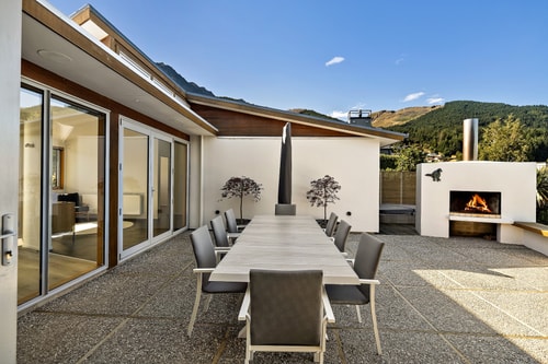 Whakata on Whitbourn 22 Luxe Stay