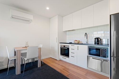 Style & Tranquillity - Eight Bedrooms, Two Houses 33 Luxe Stay