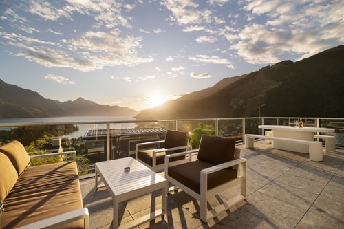 Luxury Villa with Panoramic Lake & Mountain Views 41 Luxe Stay
