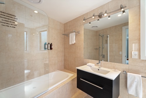 6-bedroom Penthouse Apartment - The Beacon 25 Luxe Stay