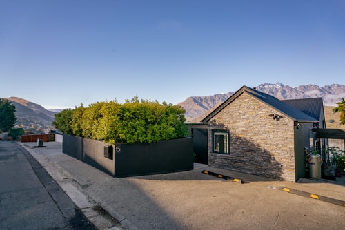 QT Sunrise 20 Luxe Stay