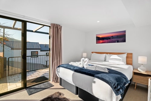 QT Sunrise 22 Luxe Stay