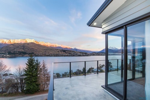 Luxury Retreat at 5 on The Hill Queenstown Luxe Stay