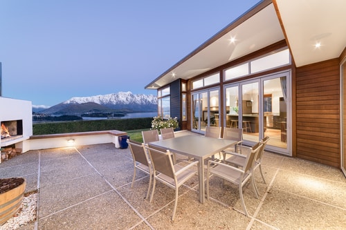 Whakata on Whitbourn 25 Luxe Stay