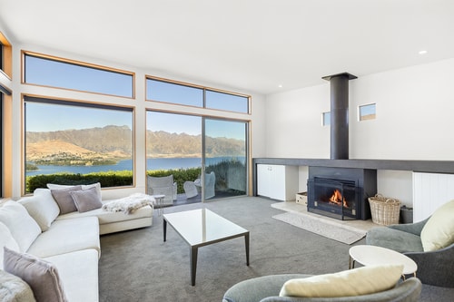 Whakata on Whitbourn 5 Luxe Stay