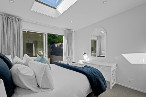 Luxury Villa with Panoramic Lake & Mountain Views 20 Luxe Stay