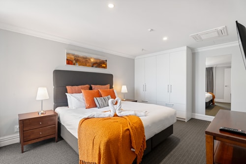 6-bedroom Penthouse Apartment - The Beacon 20 Luxe Stay