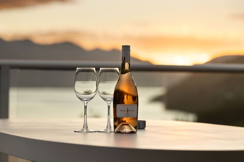 Luxury Villa with Panoramic Lake & Mountain Views 46 Luxe Stay