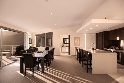 Luxury Villa with Panoramic Lake & Mountain Views 6 Luxe Stay