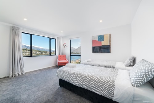 Luxury Retreat at 5 on The Hill Queenstown 24 Luxe Stay
