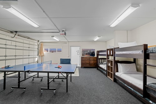 Luxury Villa with Panoramic Lake & Mountain Views 32 Luxe Stay