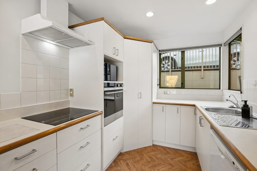 Lakefront Living at Remarkables Retreat 16 4 Luxe Stay