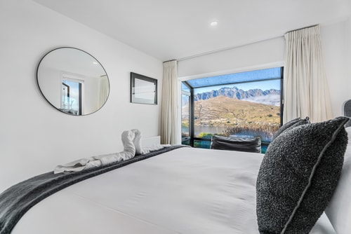 QT Sunrise 13 Luxe Stay