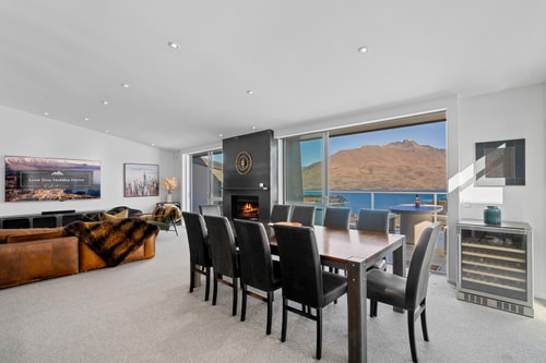 Luxury Villa with Panoramic Lake & Mountain Views 15 Luxe Stay