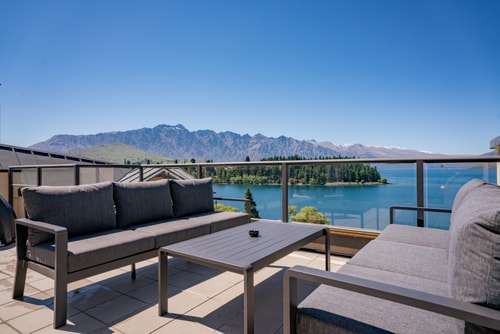 6-bedroom Penthouse Apartment - The Beacon 31 Luxe Stay