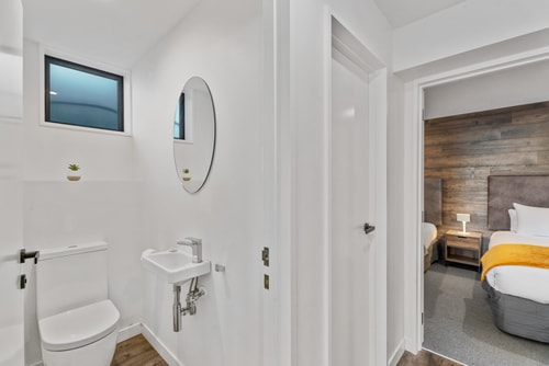 QT Sunrise 12 Luxe Stay