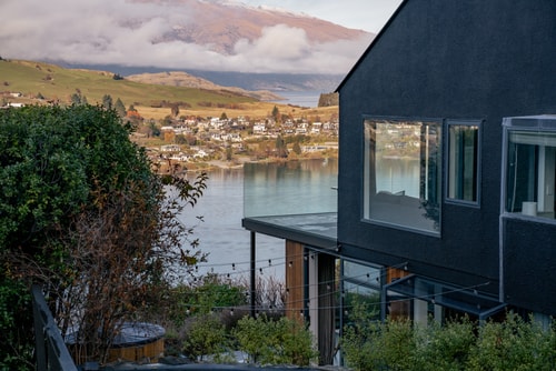 QT Sunrise 21 Luxe Stay