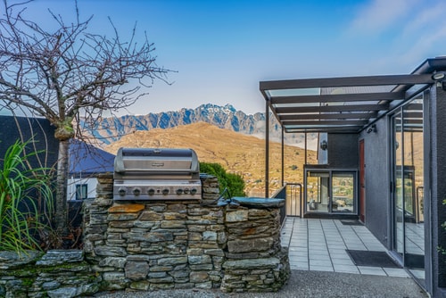 QT Sunrise 17 Luxe Stay