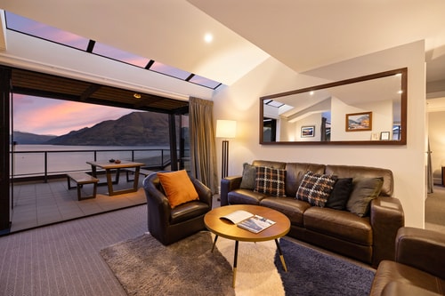 6-bedroom Penthouse Apartment - The Beacon 7 Luxe Stay