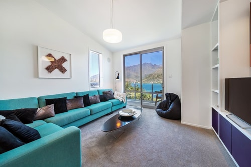 Lake View Greenstone Luxe Apartment 1 Luxe Stay