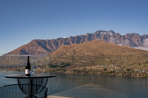 QT Sunrise 37 Luxe Stay