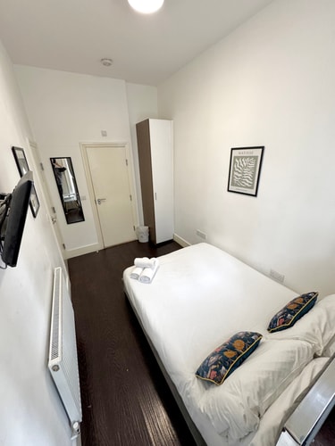 Charlotte Street Rooms by News Hotel R1 2 primecityhosts.com