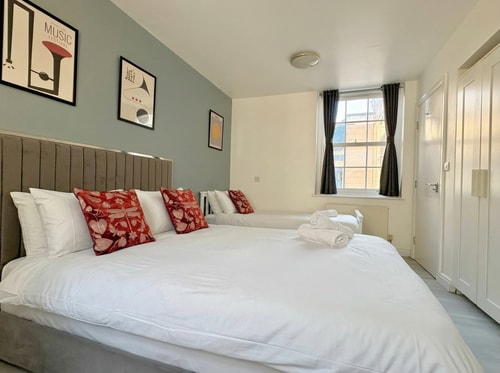 Tottenham Flats by PrimeCityHosts 1F 3 primecityhosts.com