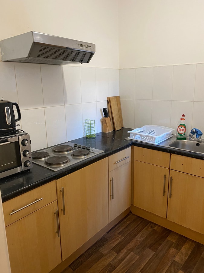 Tooting Broadway Studios by PrimeCityHosts S2 5 primecityhosts.com