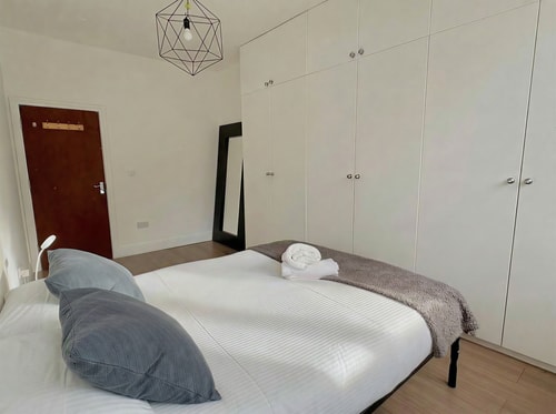 Shoreditch Apartments by PrimeCityHosts F6 5 primecityhosts.com