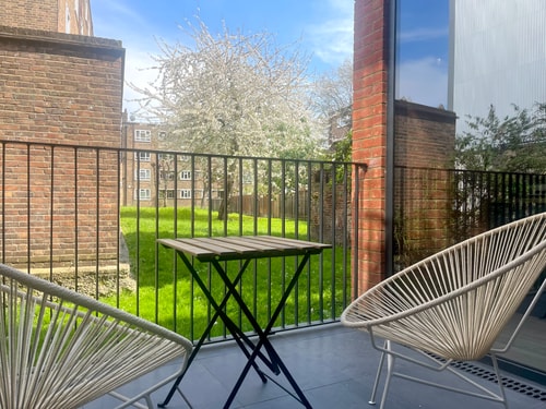 Shoreditch Apartments by PrimeCityHosts F11 27 primecityhosts.com