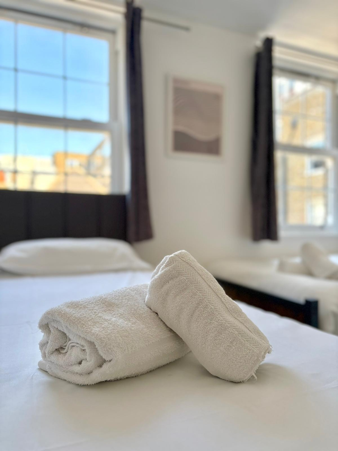 Charlotte Street Rooms by News Hotel R6 4 primecityhosts.com