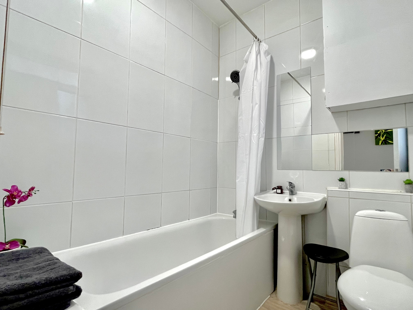 Fulham Broadway Apartment by PrimeCityHosts 6 primecityhosts.com